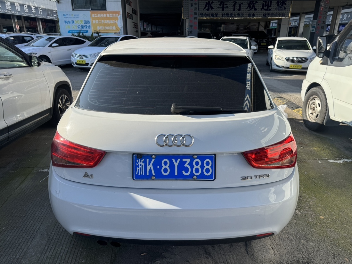 Audi A1 2015 #11 Audi A1 2015 car image #11