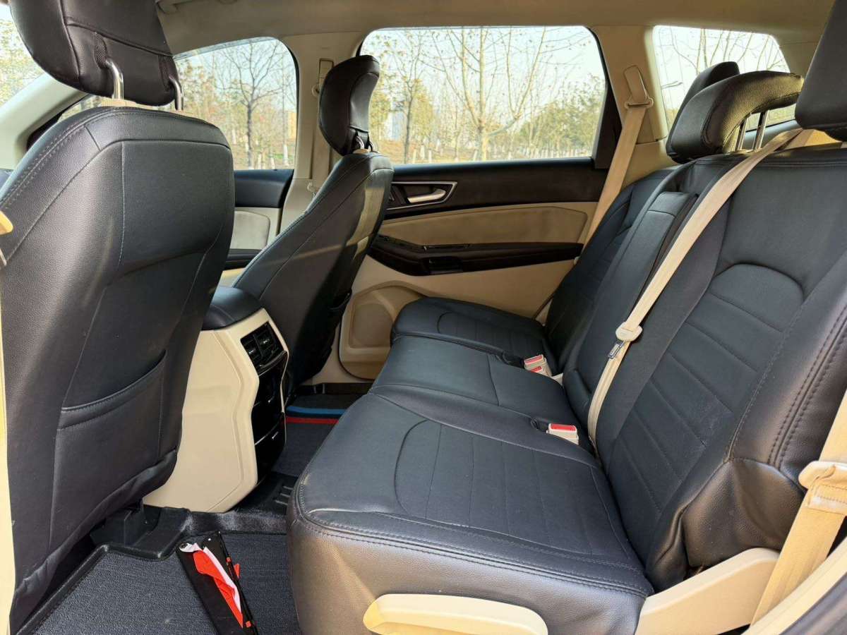 Ford Edge 2016 car image #11