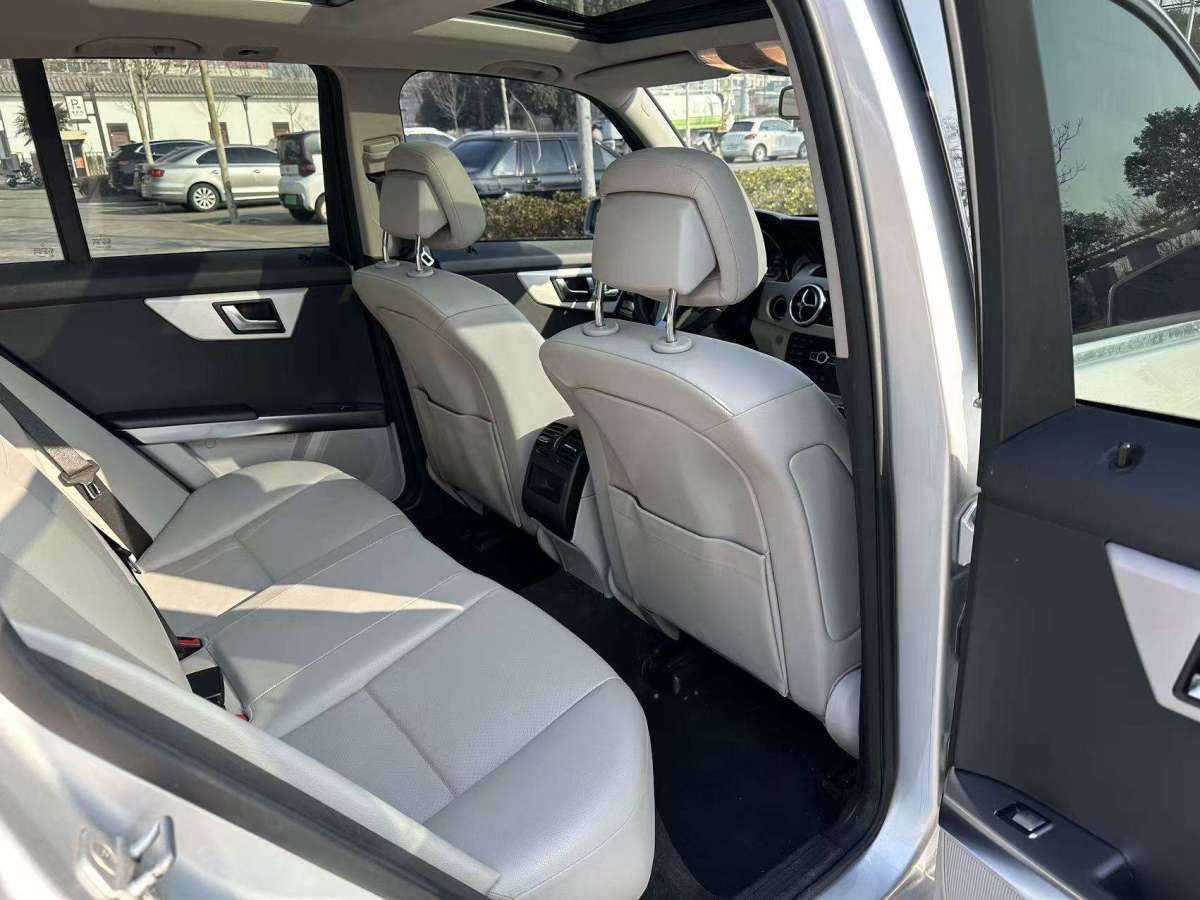 Mercedes-Benz GLK Class 2014 car image #11