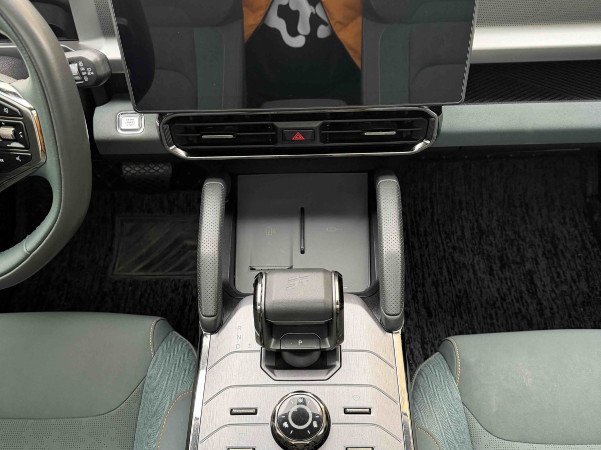 Jetour Traveller 2023 #11 Jetour Traveller 2023 car image #11
