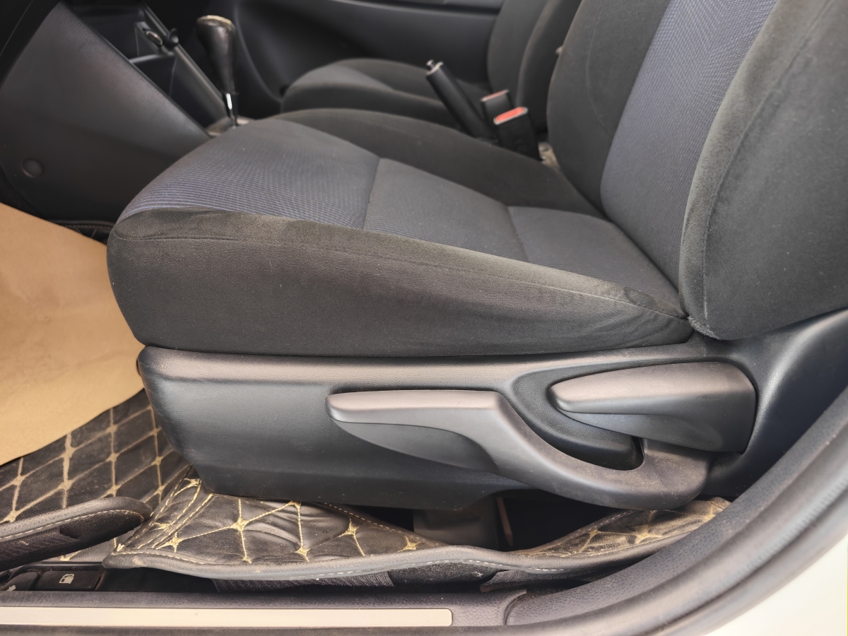 Toyota Yaris L Zhixiang 2019 صورة سيارة #11