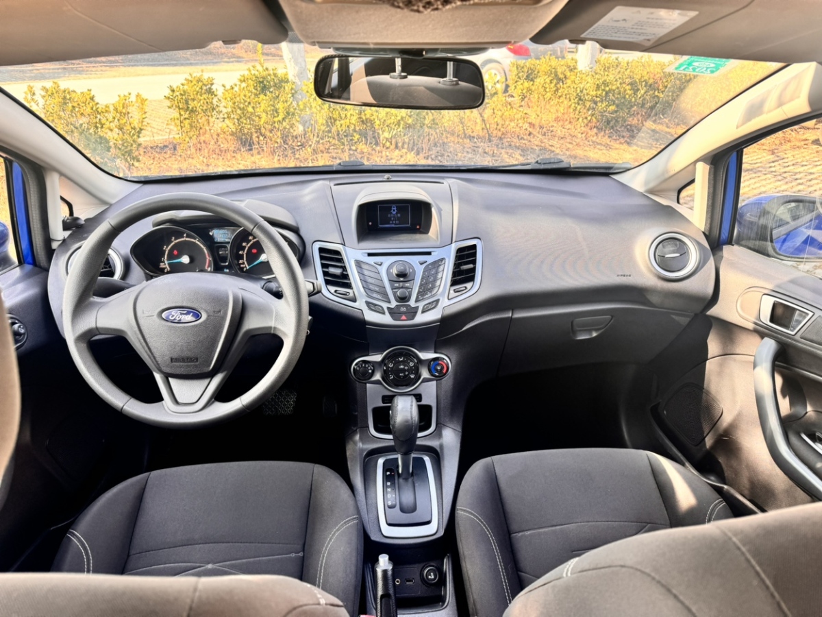 Ford 2015 car image #11