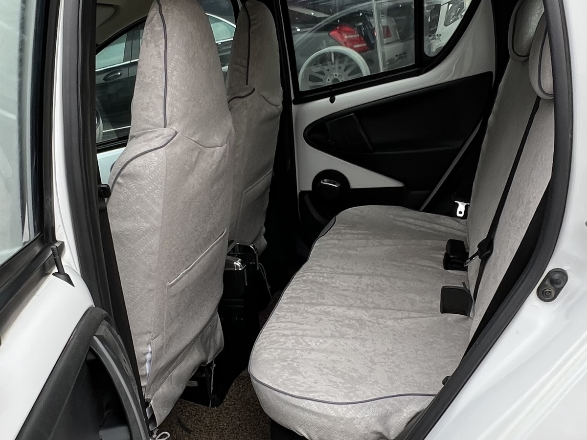 BYD F0 2018 car image #11