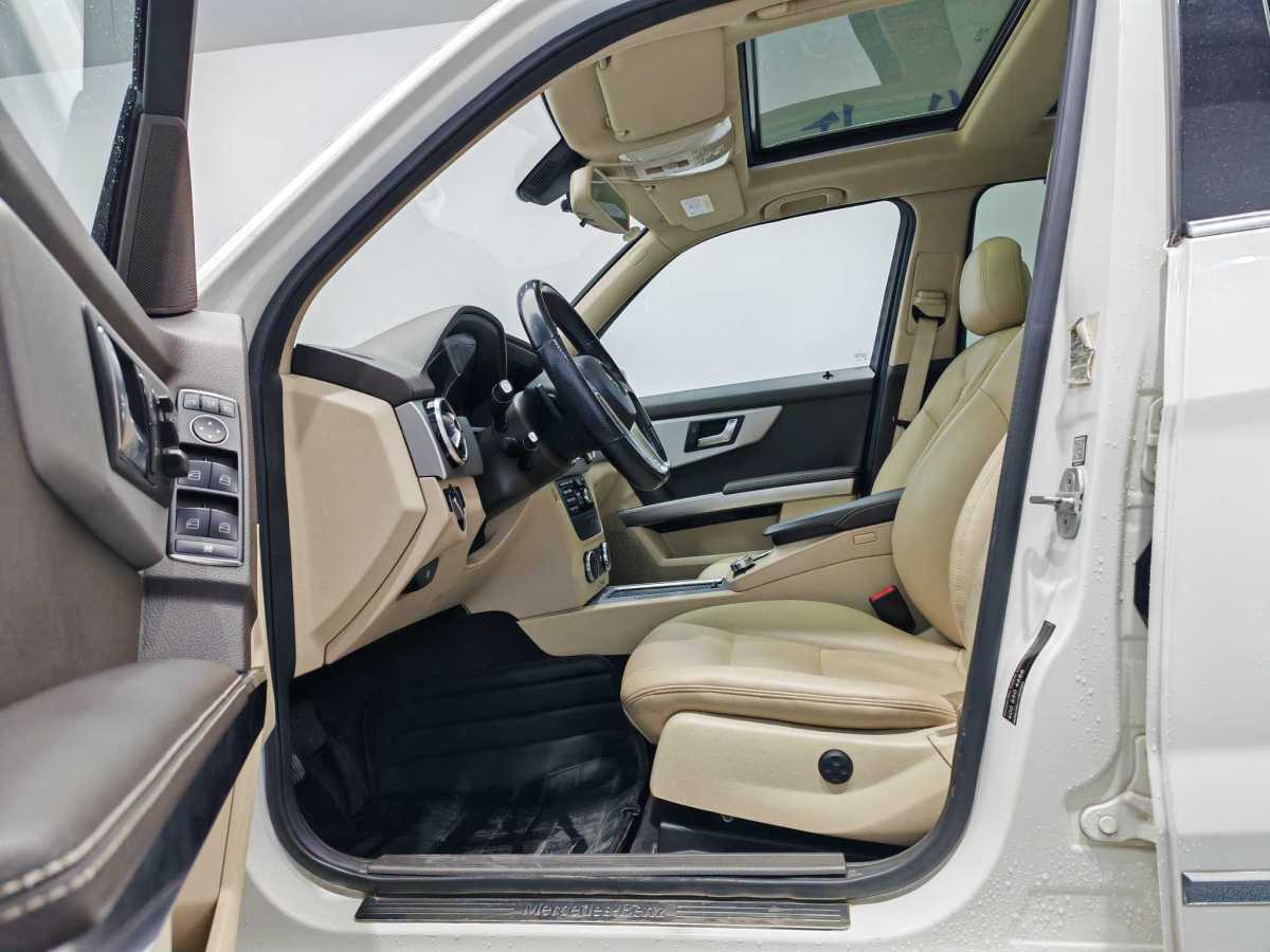 Mercedes-Benz GLK Class 2015 car image #11