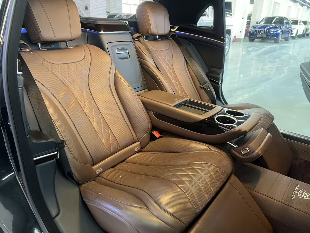 Mercedes-Benz Maybach S Class 2018 car image #11