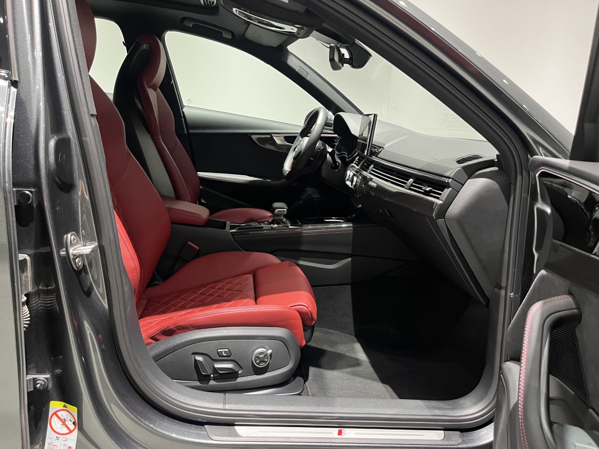 五菱汽车 奥迪S4 2023 汽车图片 #11