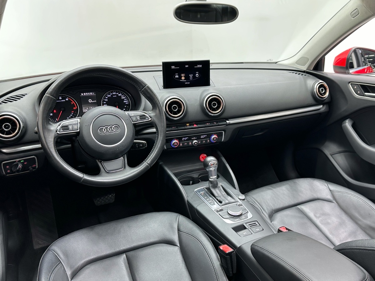 Audi A3 2015 car image #11