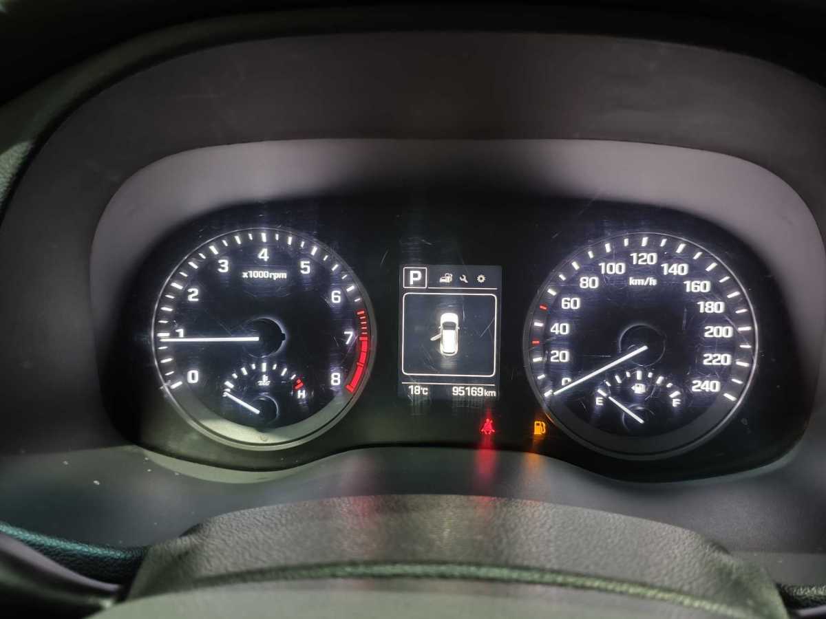 Hyundai Tucson 2015 #11 Hyundai Tucson 2015 car image #11