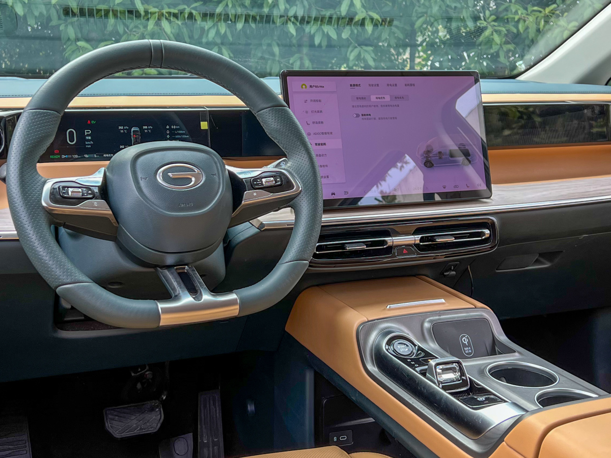 GAC Trumpchi E8 New Energy 2023 car image #11