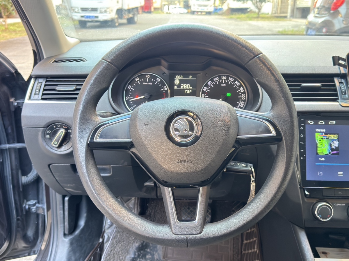 Skoda Octavia 2016 immagine di auto #11