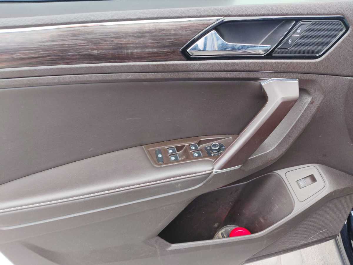 Volkswagen Tiguan X 2017 car image #11