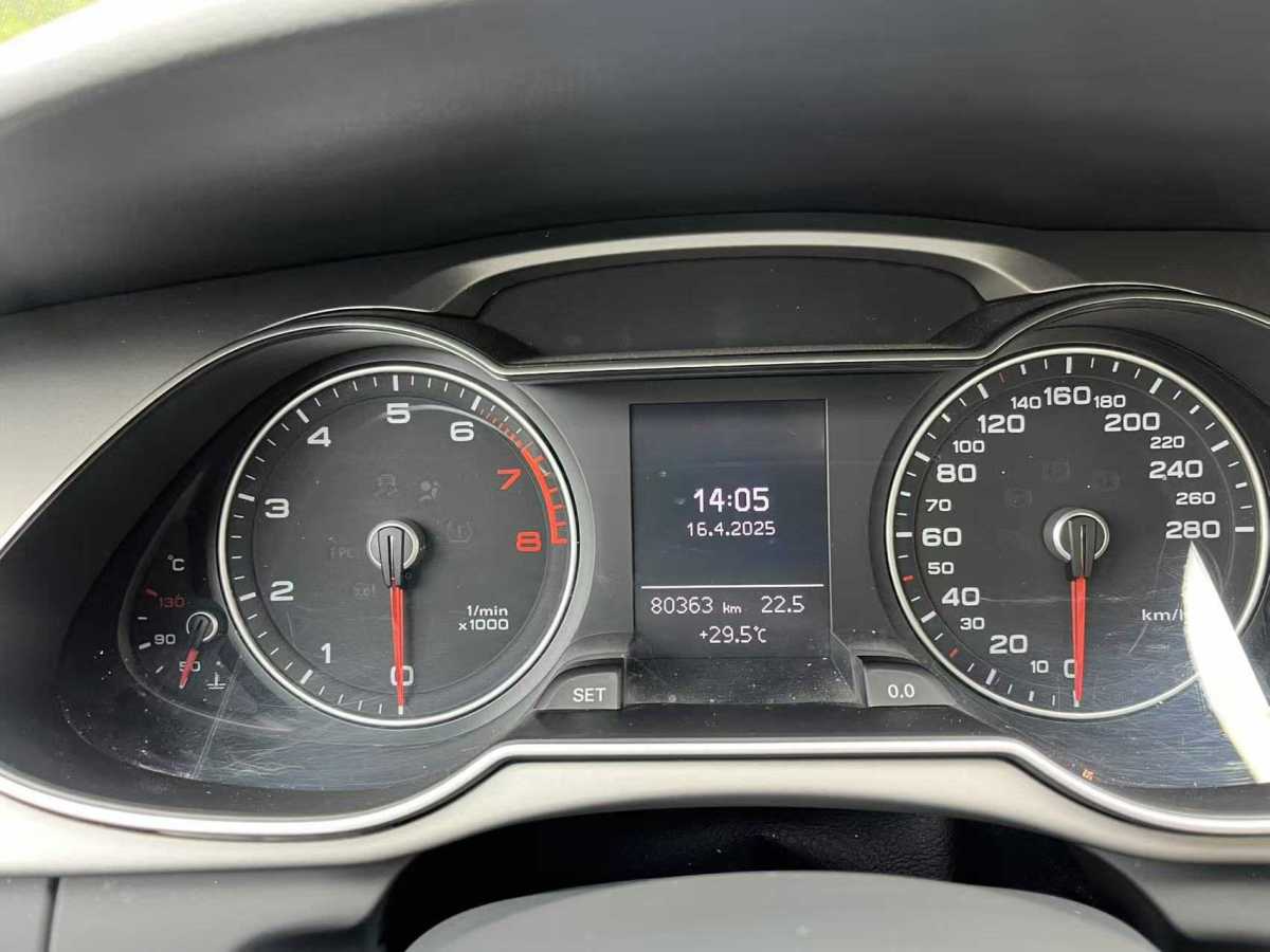 Audi A4L 2015 #11 Audi A4L 2015 car image #11