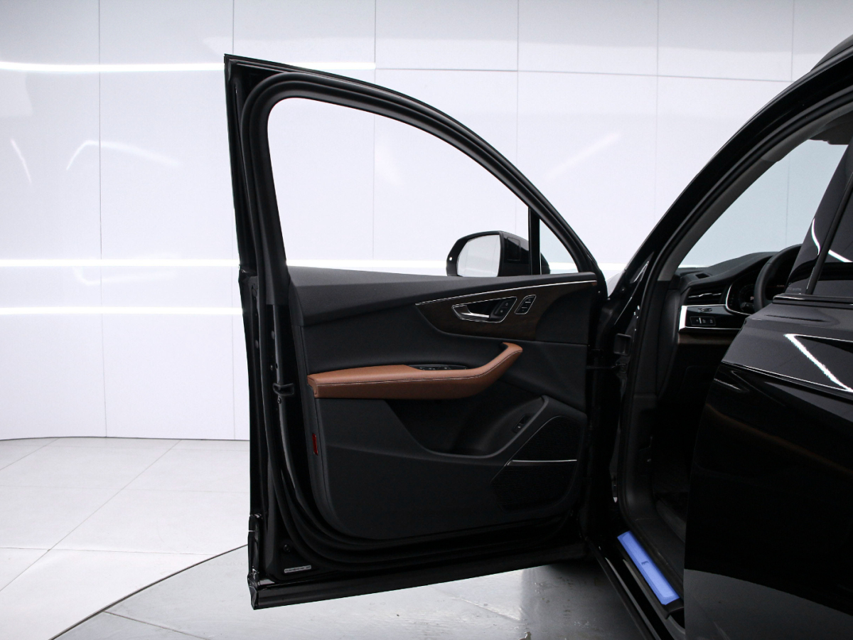 Audi Q7 2025 #11 Audi Q7 2025 car image #11