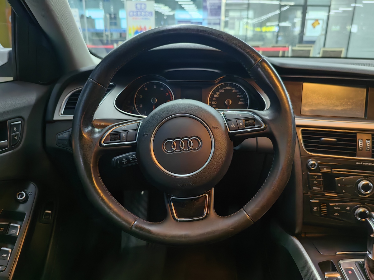 Audi 2014 car image #11