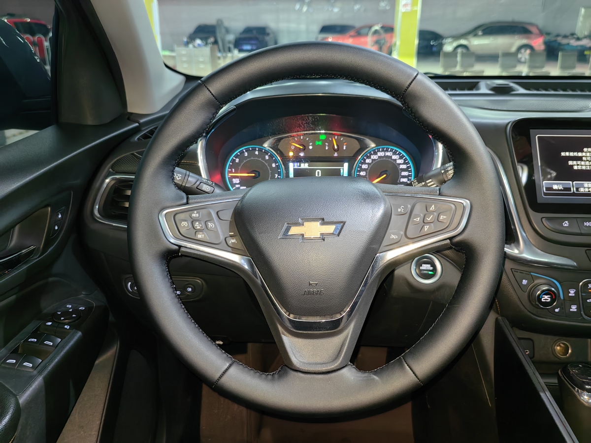 Chevrolet Equinox 2018 car image #11