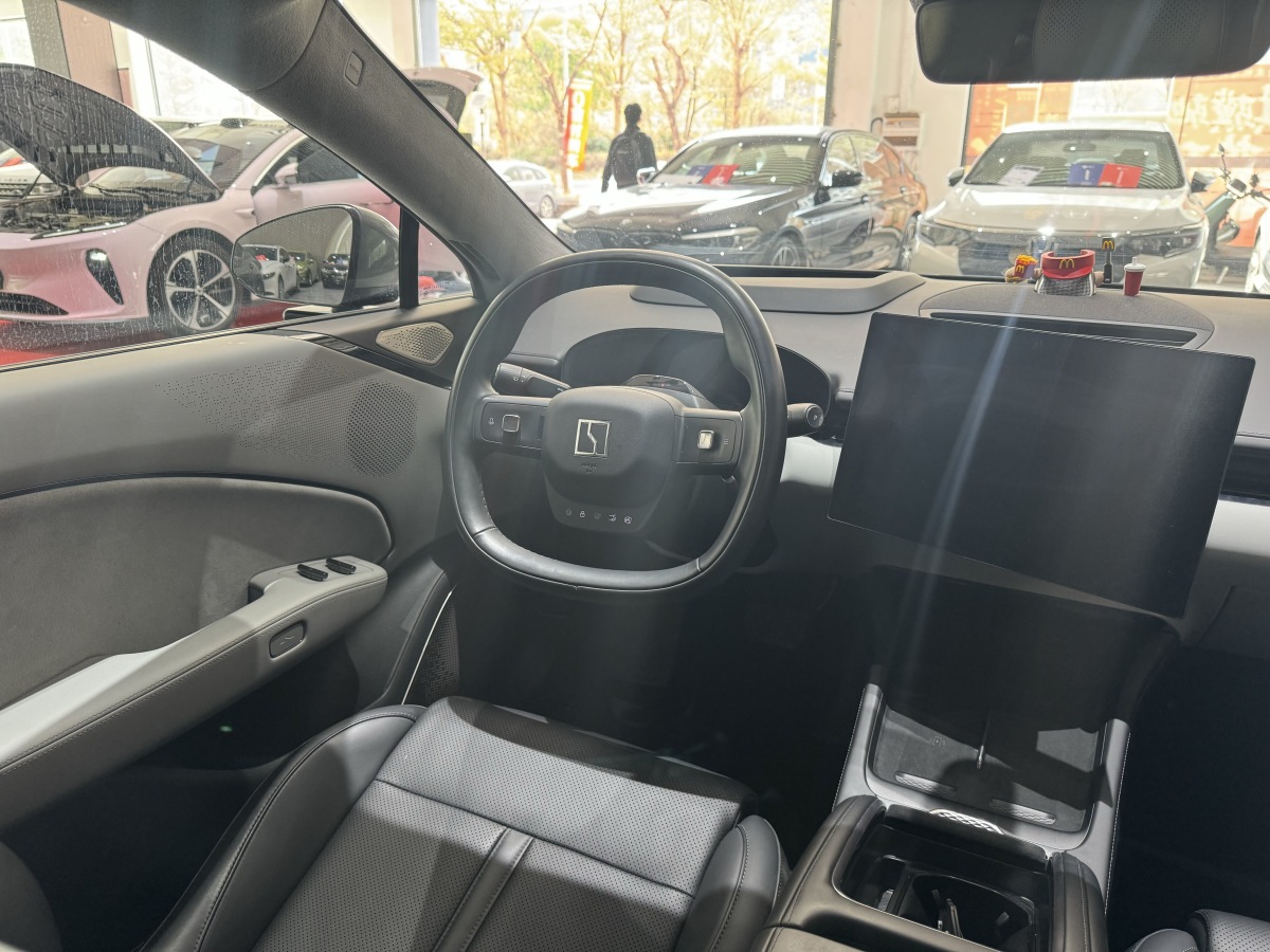 极氪 极氪007 2024 汽车图片 #11