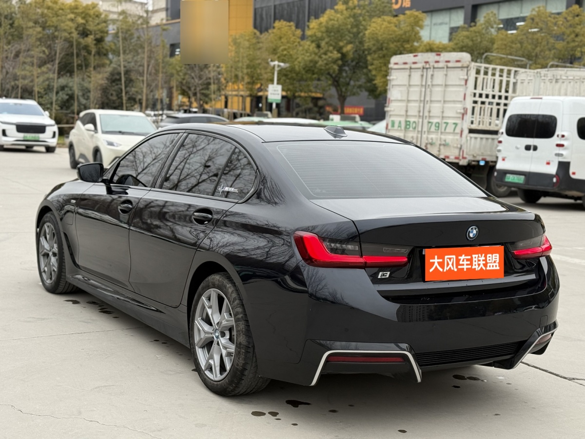 BMW i3 2023 immagine di auto #11