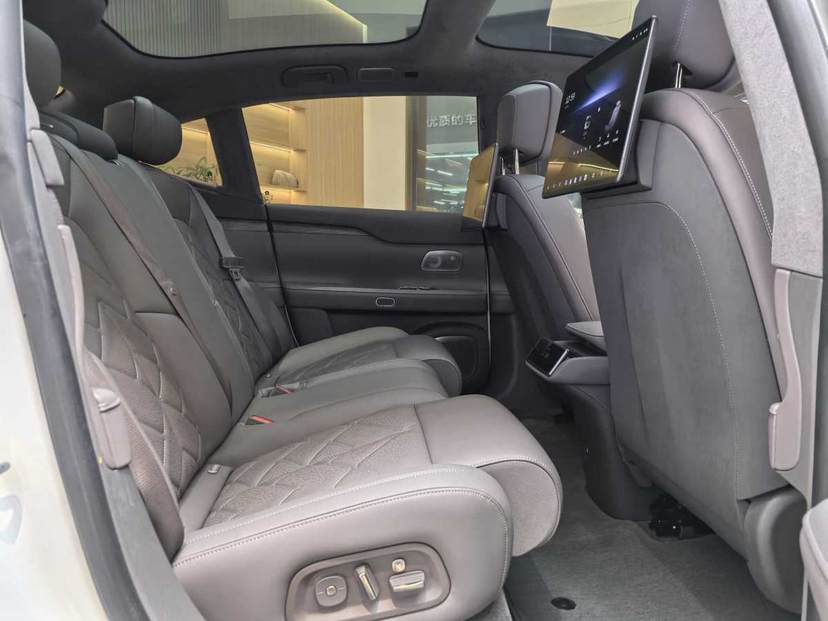 蔚来 蔚来ET7 2024 汽车图片 #11