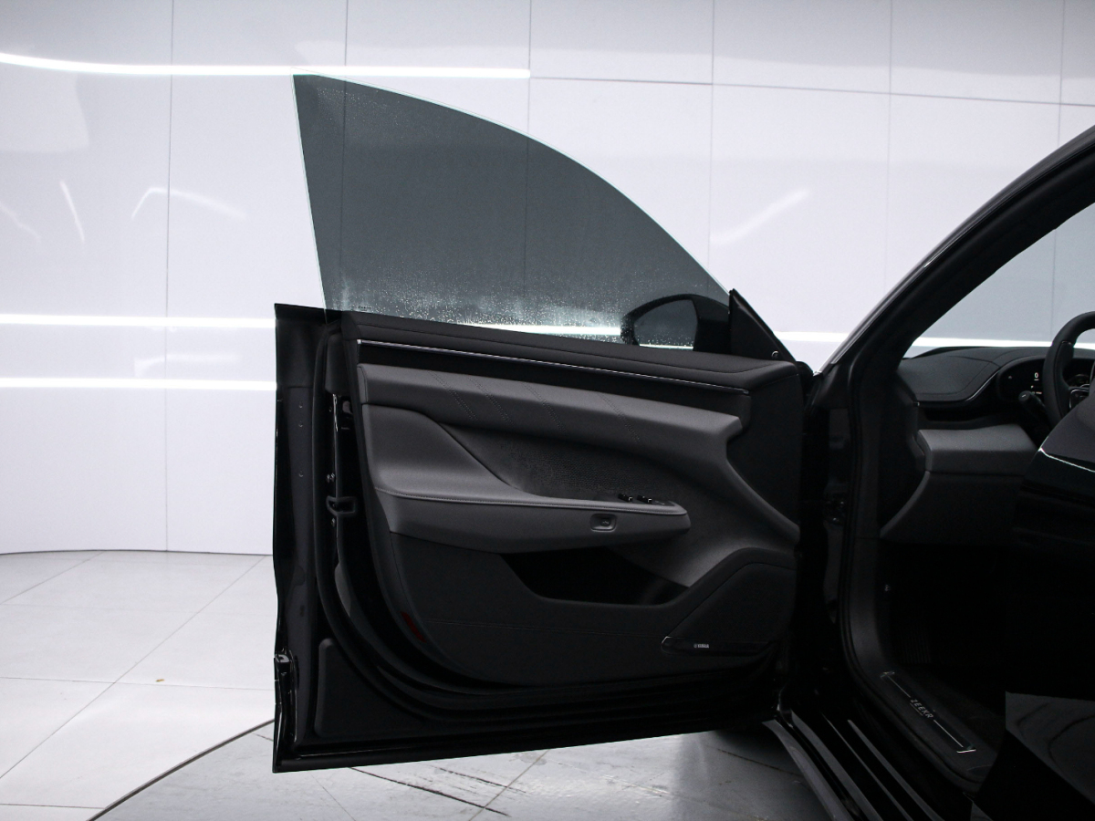 极氪 极氪001 2025 汽车图片 #11