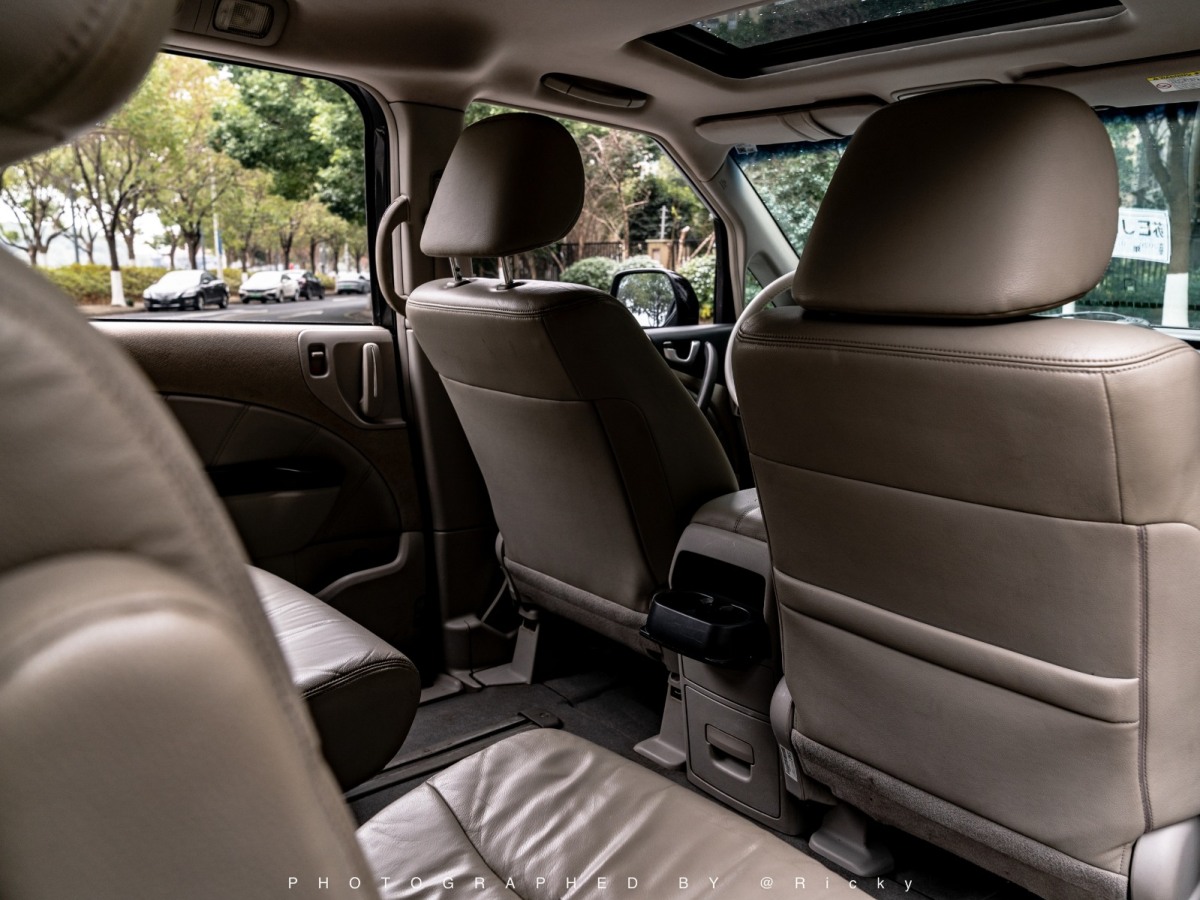 Honda Elysion 2013 صورة سيارة #11