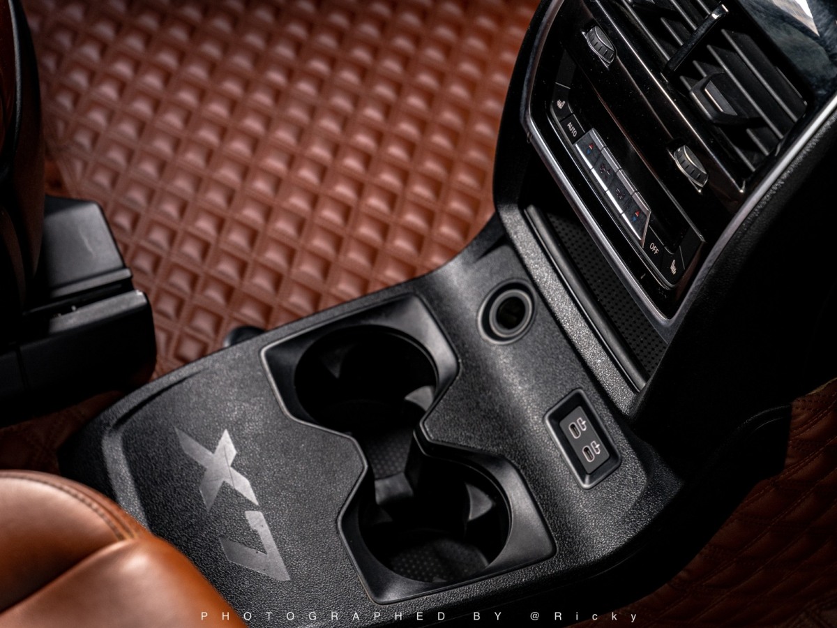 BMW X7 2020 immagine di auto #11