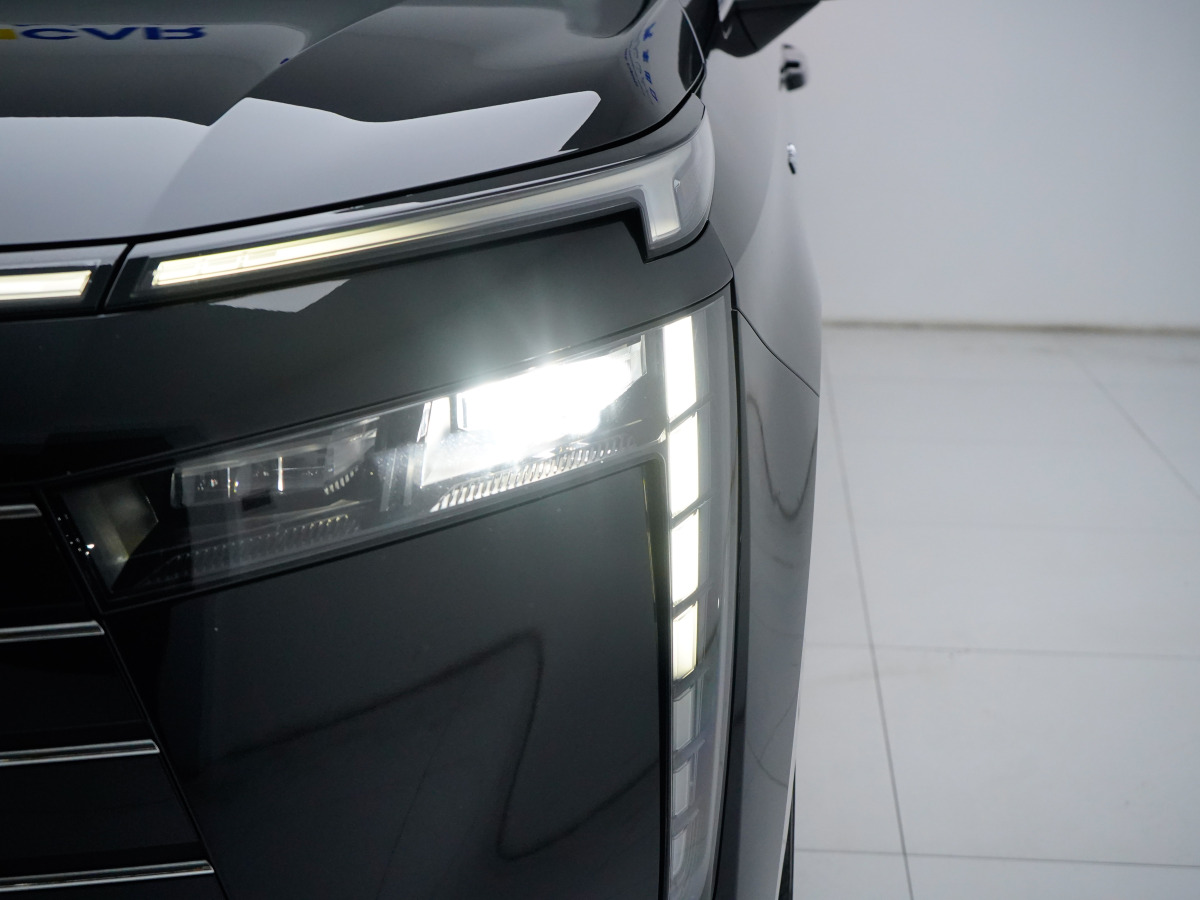 GAC Trumpchi E8 New Energy 2024 car image #11