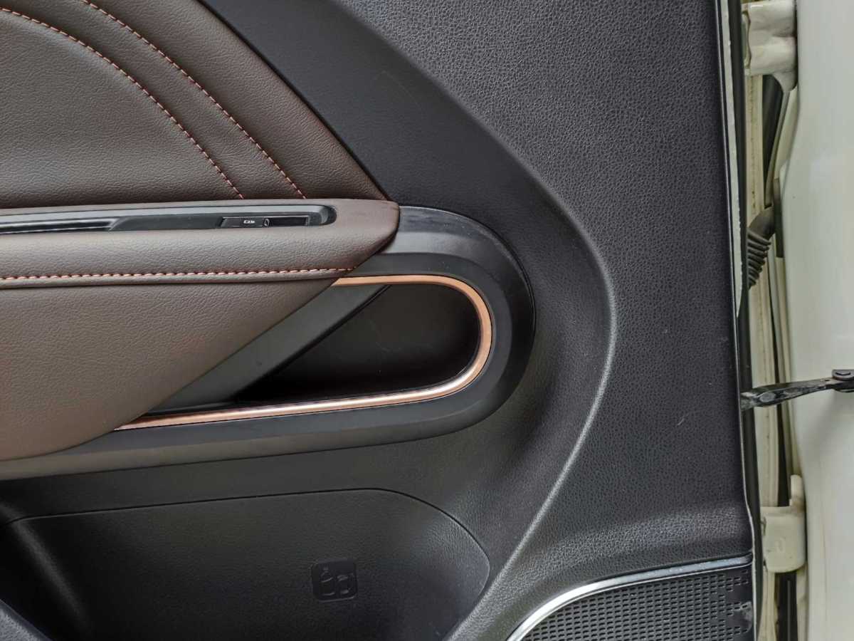 GAC Trumpchi GS3 2018 car image #11