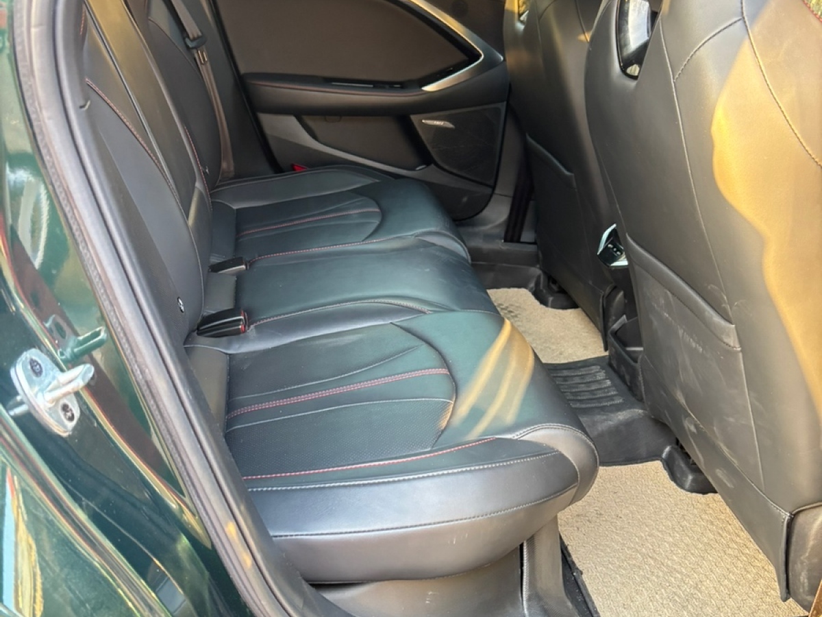 MG 7 2023 car image #11