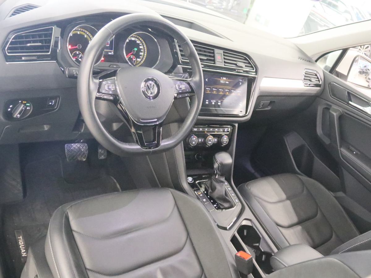 Volkswagen Tiguan L 2020 #11 Volkswagen Tiguan L 2020 car image #11