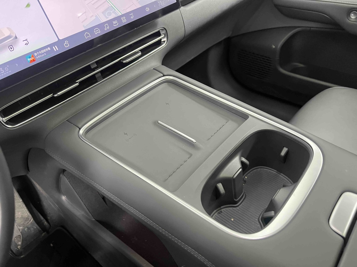 Xpeng G6 2025 car image #11