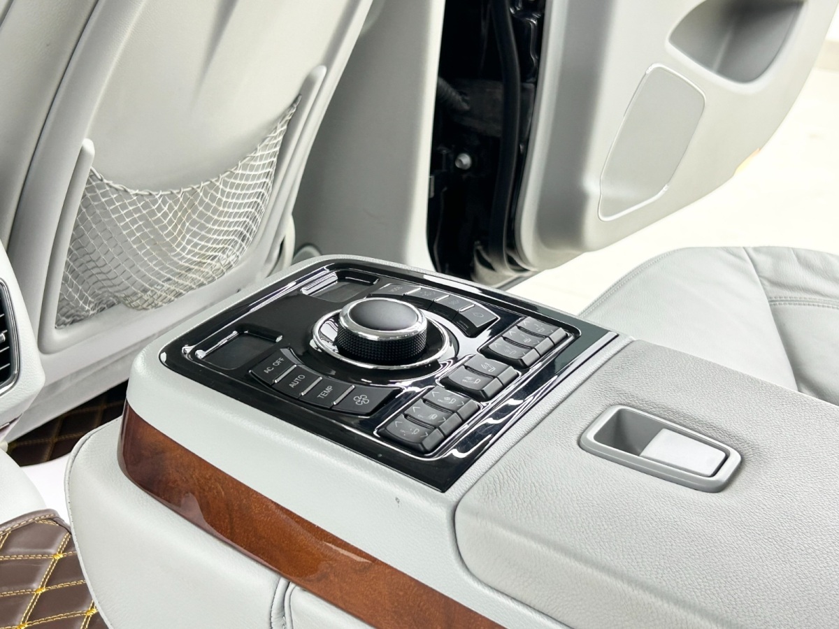 HongQi H7 2013 image de voiture #11