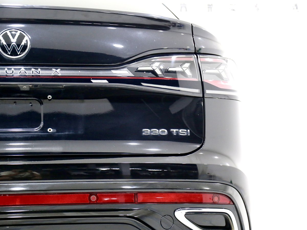 Volkswagen Tiguan X 2021 car image #11