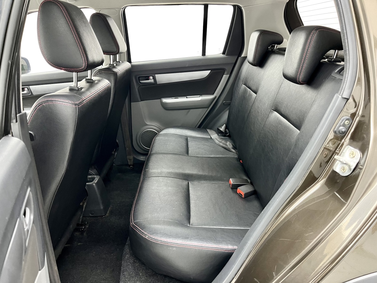 Suzuki Swift 2016 car image #11