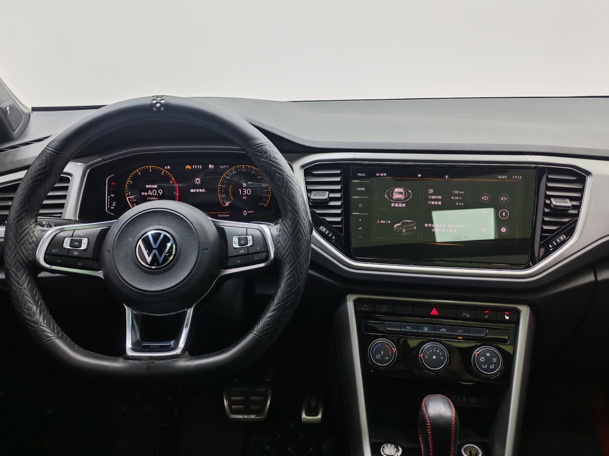 Volkswagen T-Roc 2022 immagine di auto #11