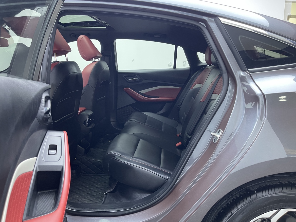 MG 5 2023 immagine di auto #11