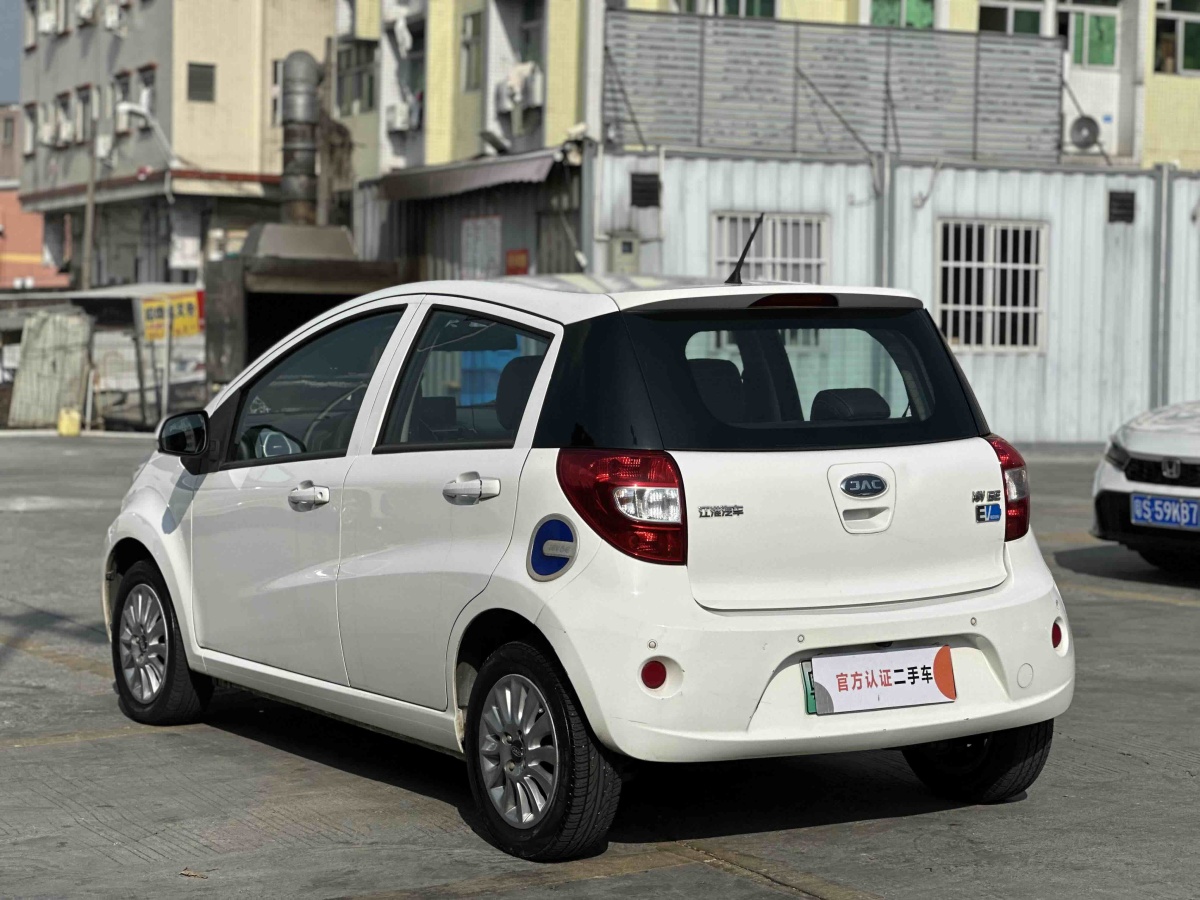 JAC 2019 car image #11