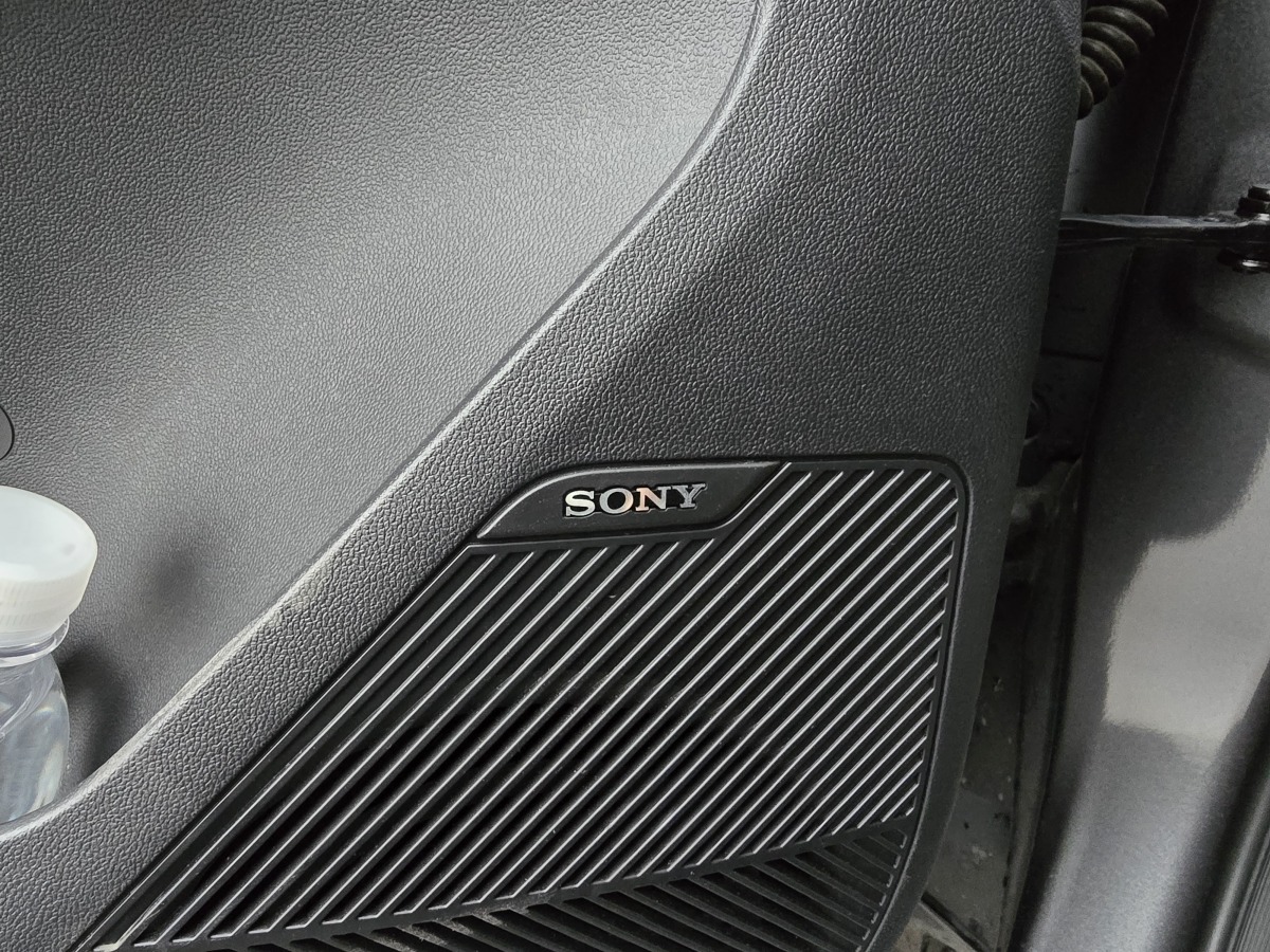 Changan UNI-Z 2024 car image #11