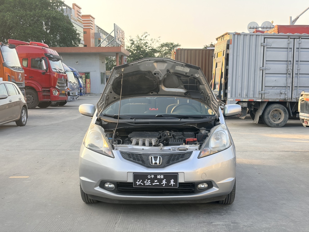 Honda Fit 2011 car image #11