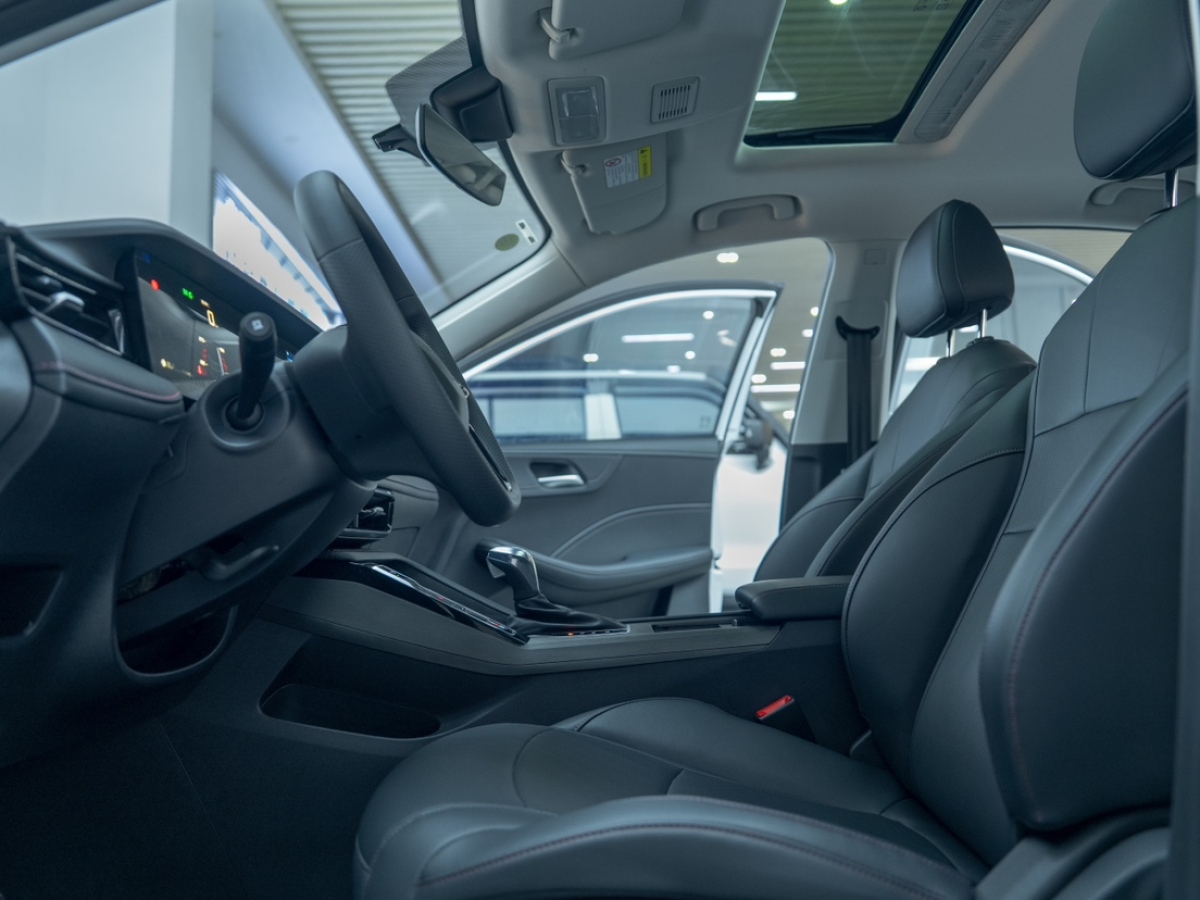 Roewe i5 2023 imagem de carro #11