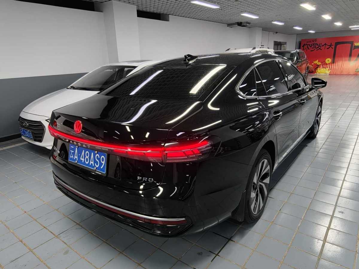 Volkswagen Passat 2024 car image #11