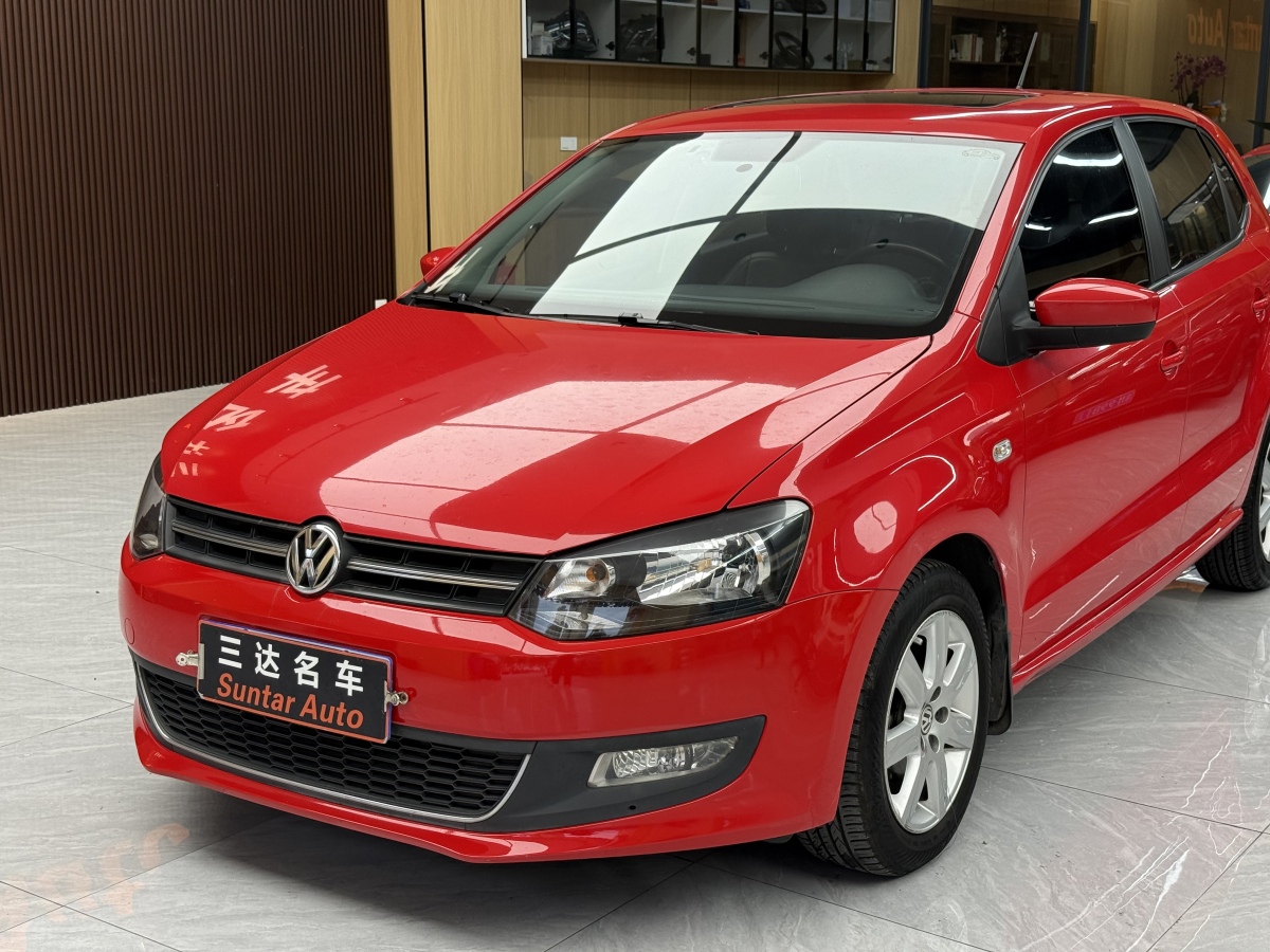 Volkswagen Polo 2011 #11 Volkswagen Polo 2011 car image #11