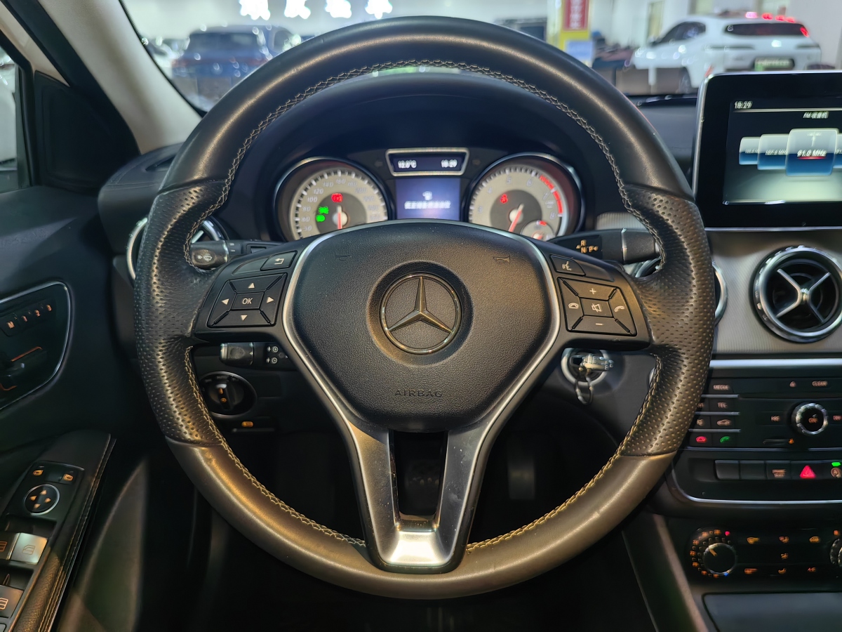 奔驰 奔驰GLA 2016 汽车图片 #11