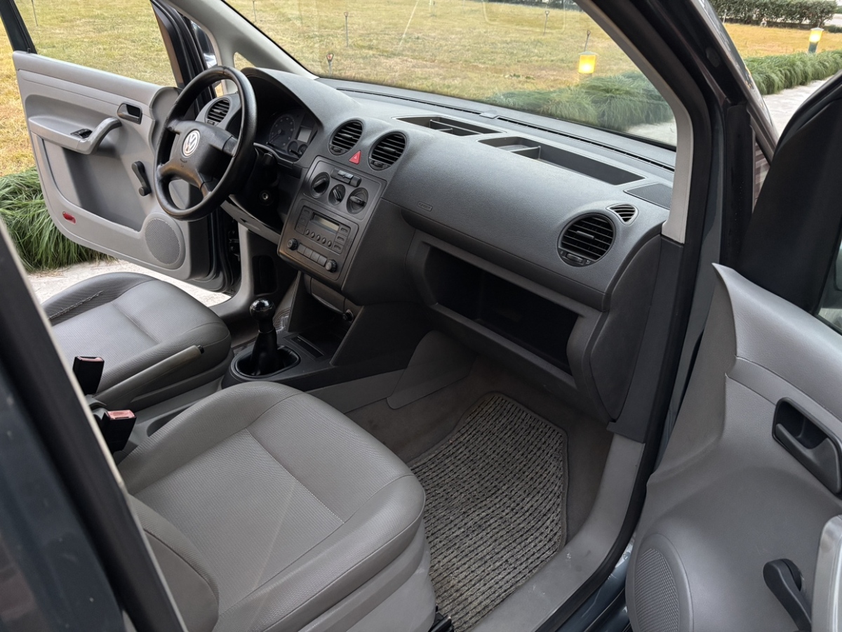 Volkswagen Caddy 2007 صورة سيارة #11