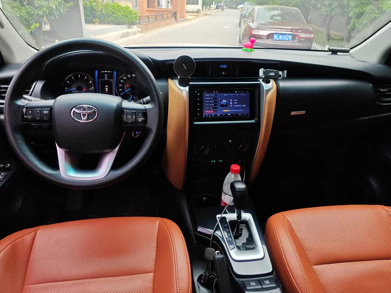 Toyota Fortuner 2018 #11 Toyota Fortuner 2018 immagine di auto #11