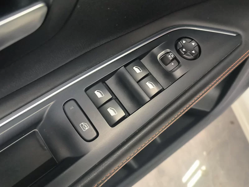 标致 标致5008 2018 汽车图片 #11