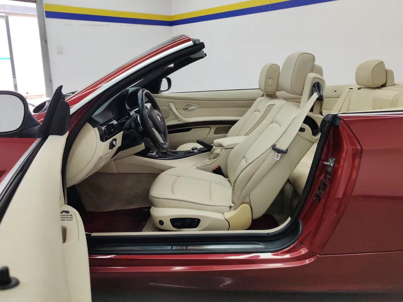 BMW 3 Series (Imported) 2010 immagine di auto #11