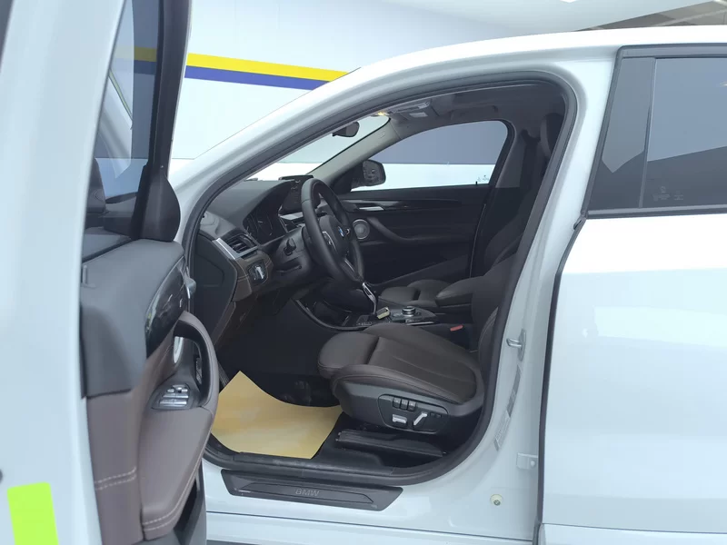 BMW X2 2021 car image #11