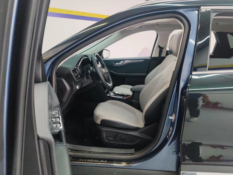 Ford Escape 2022 immagine di auto #11