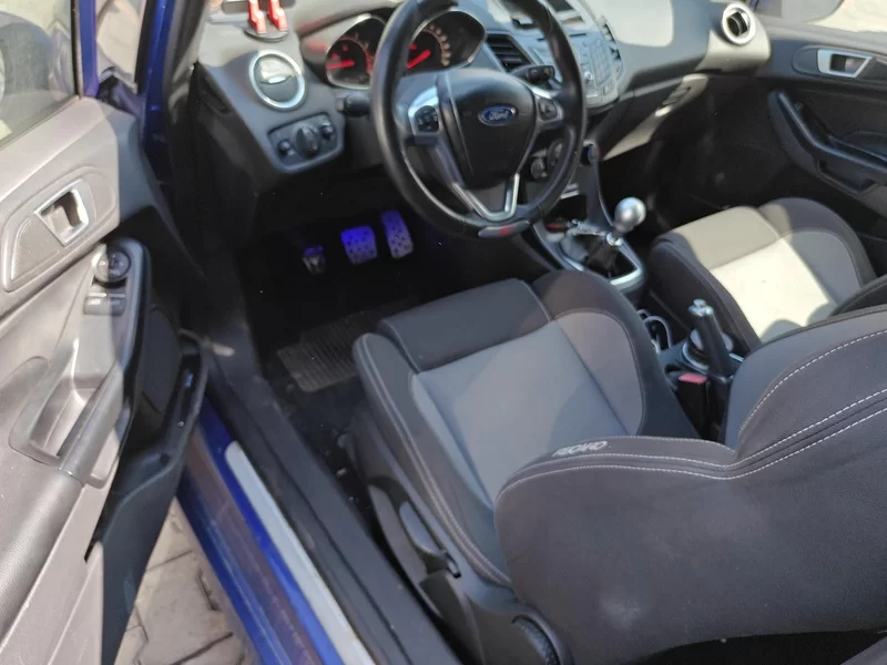 Ford Fiesta (Imported) 2015 #11 Ford Fiesta (Imported) 2015 car image #11