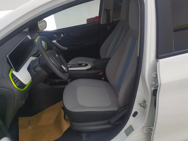 Changan BenBen E-Star 2022 car image #11